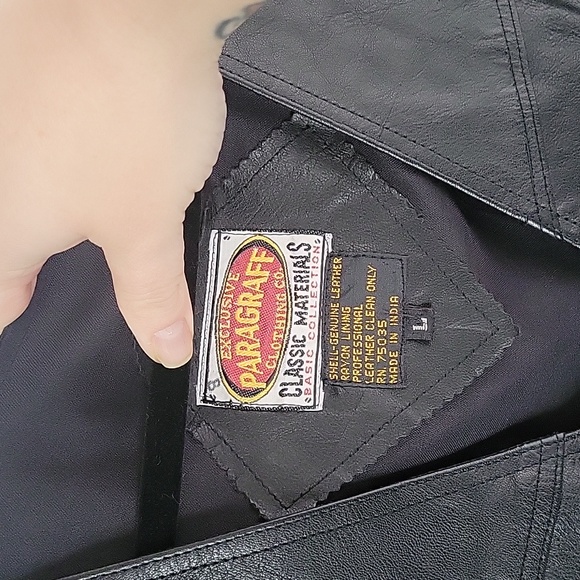 Exclusive Paragraff clothing classic materials basic collection vest - Picture 3 of 5